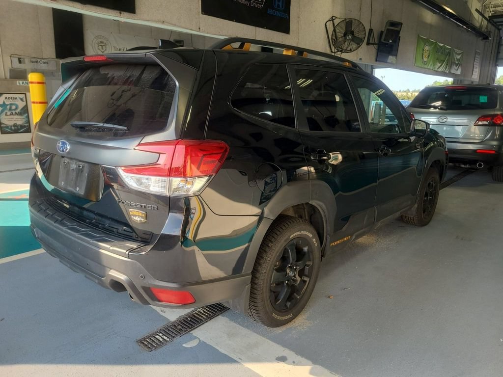 Used 2025 Subaru Forester Wilderness AWD/4WD image 4
