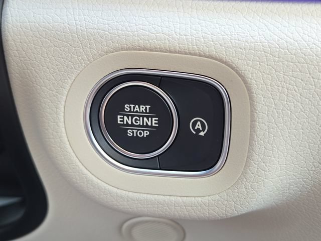 New 2026 Mercedes-Benz GLS 450 4MATIC image 11