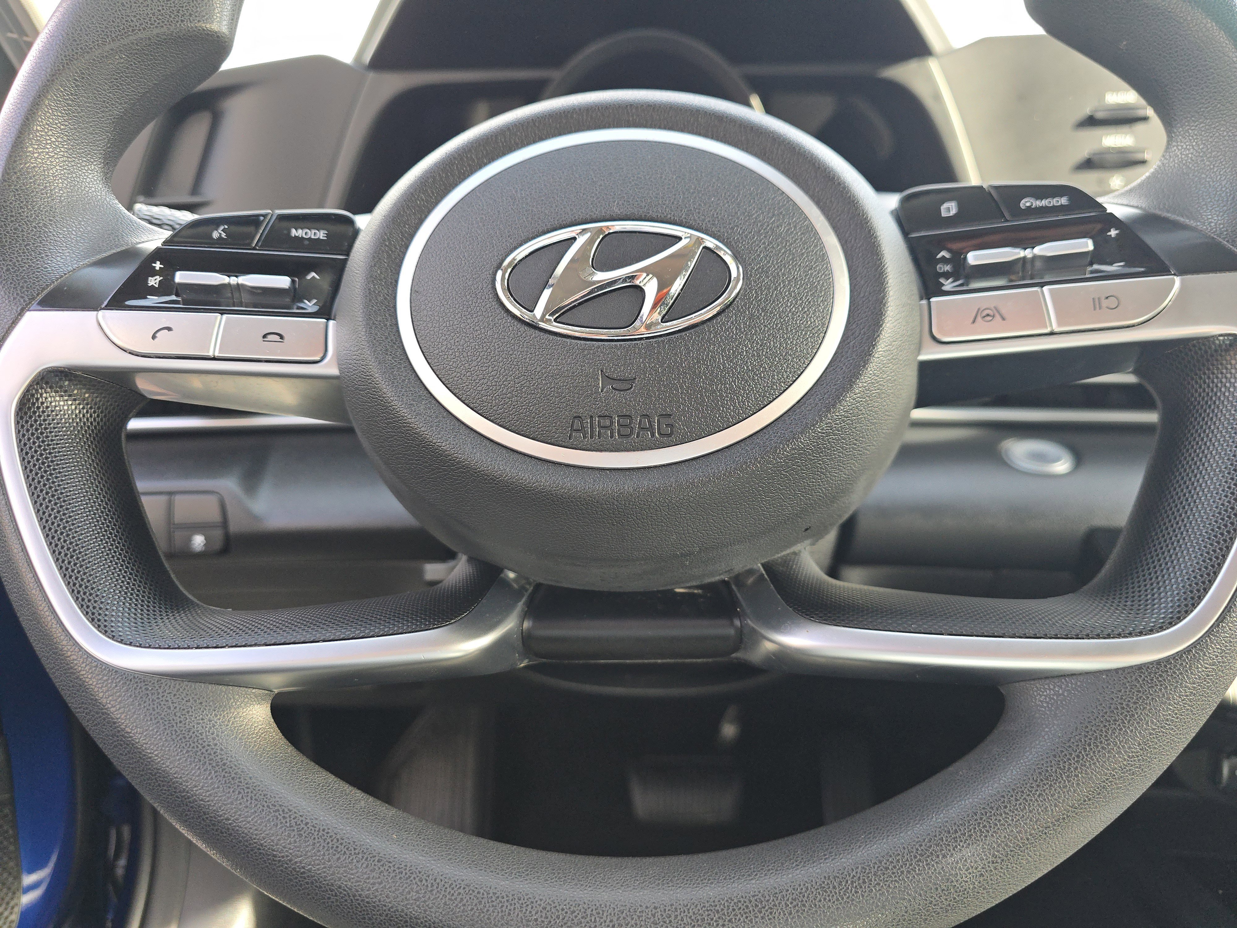 Used 2021 Hyundai Elantra SEL FWD image 20