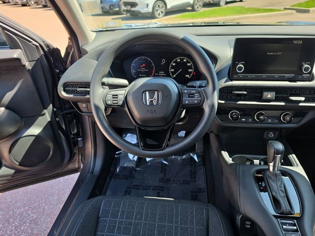 Used 2025 Honda HR-V LX image 13