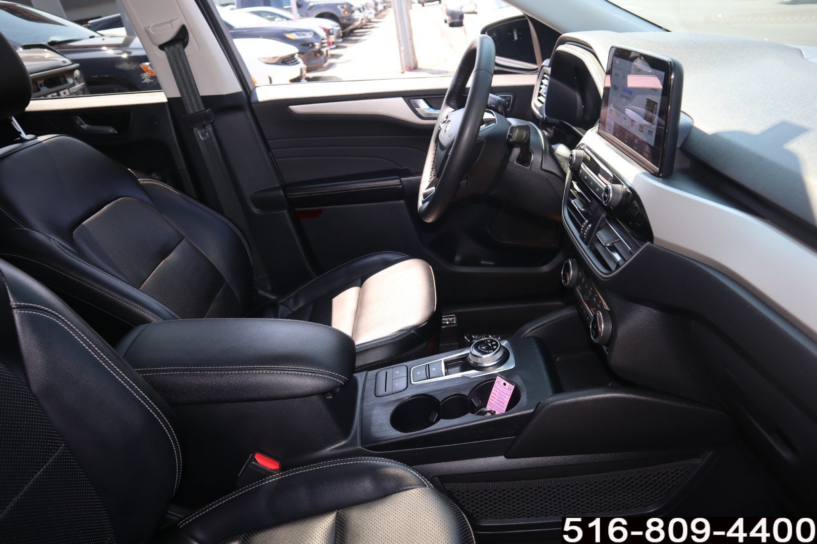 Used 2022 Ford Escape SEL w/ Technology Package FWD image 22