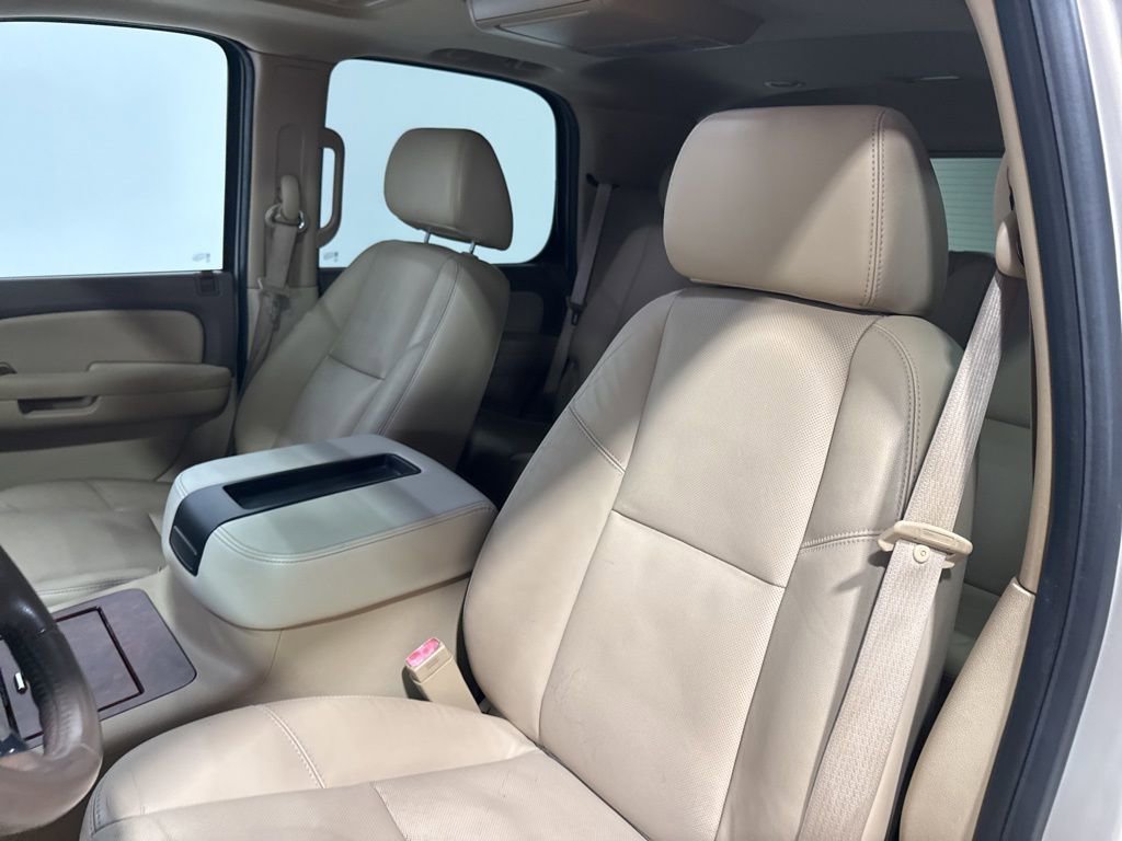 Used 2009 Chevrolet Tahoe LTZ image 21