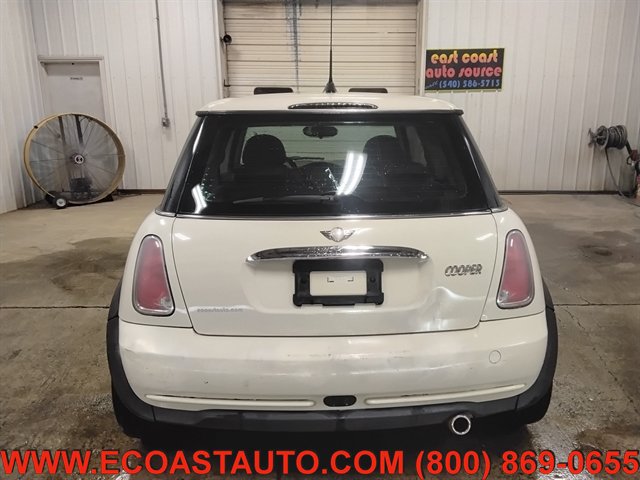 Used 2005 MINI Cooper Hardtop FWD image 8