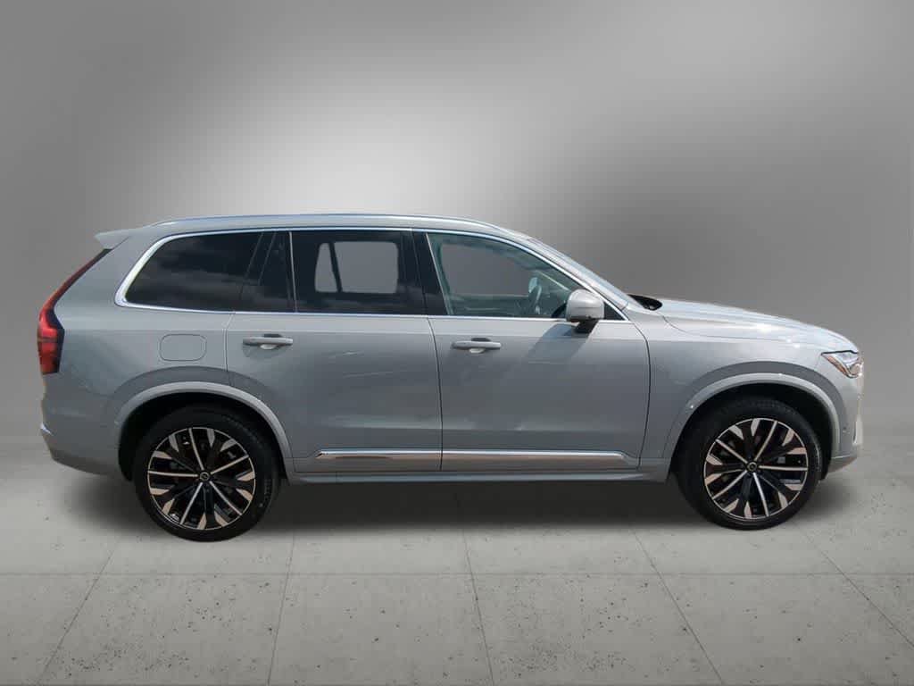 Used 2026 Volvo XC90 B5 Plus w/ Protection Package AWD/4WD image 7