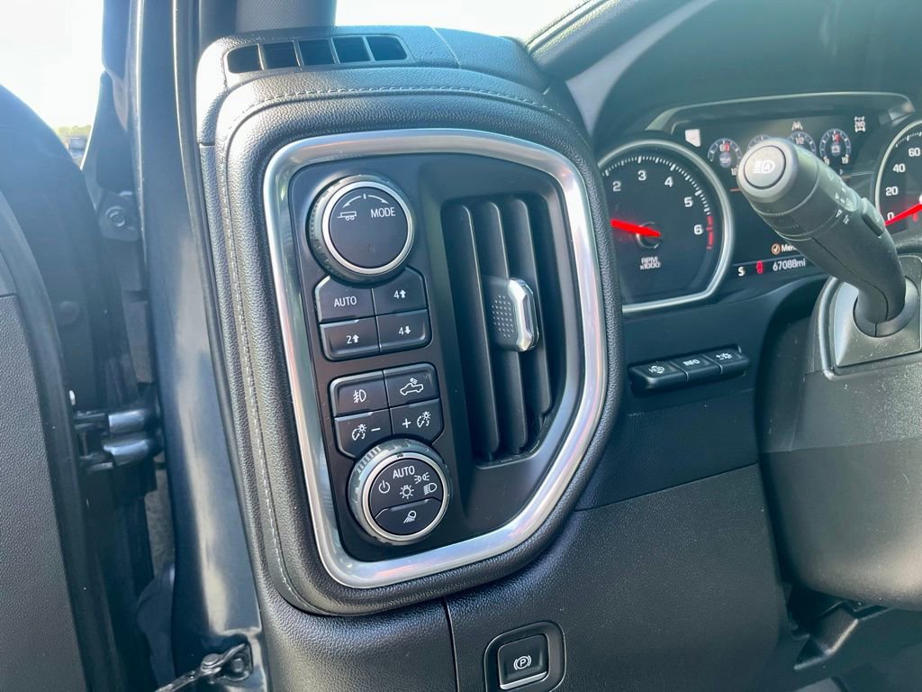 Used 2022 Chevrolet Silverado 1500 LTZ w/ LTZ Premium Package image 19