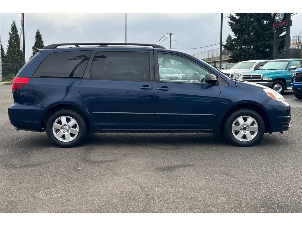 Used 2005 Toyota Sienna LE image 3