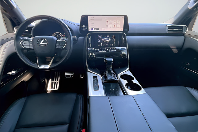 Used 2023 Lexus LX 600 F Sport AWD/4WD image 6