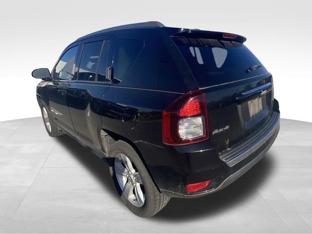Used 2015 Jeep Compass High Altitude image 6