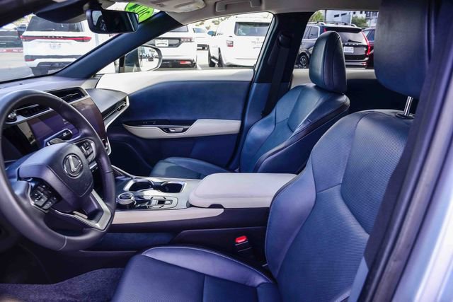 Used 2024 Lexus RZ 300e Premium image 21