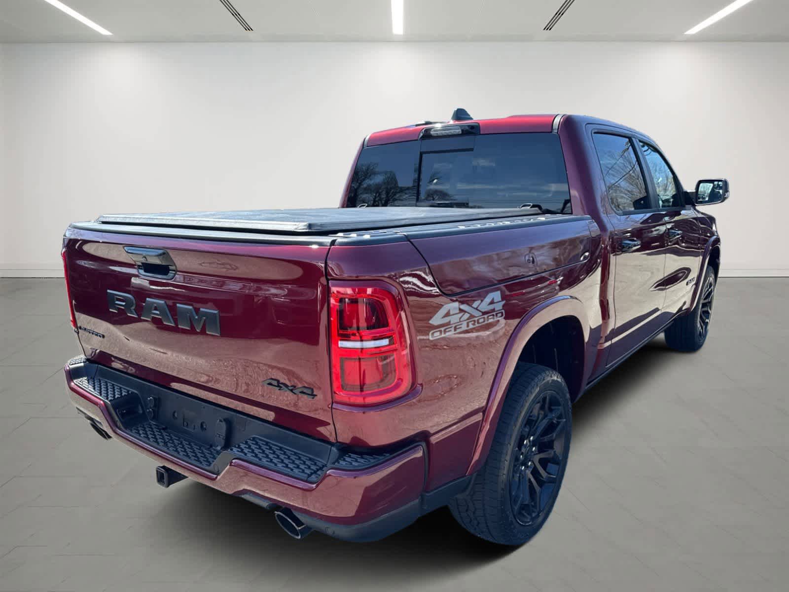 Used 2025 RAM 1500 Limited AWD/4WD image 6