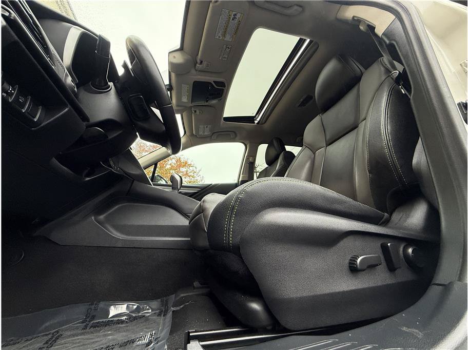 Used 2020 Subaru Outback Onyx Edition XT w/ Popular Package #2 AWD/4WD image 14