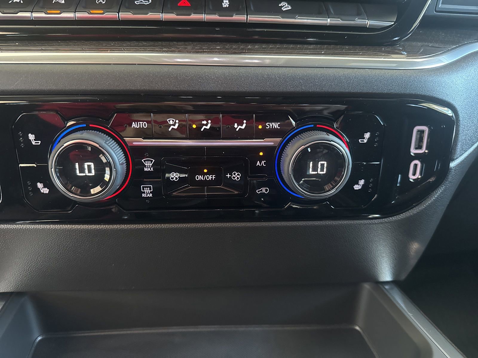 New 2026 Chevrolet Silverado 1500 LT Trail Boss w/ LT Trail Boss Premium Package image 26