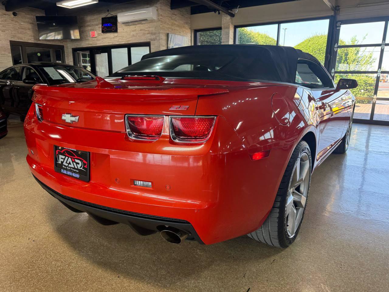 Used 2011 Chevrolet Camaro SS w/ RS Package RWD image 7