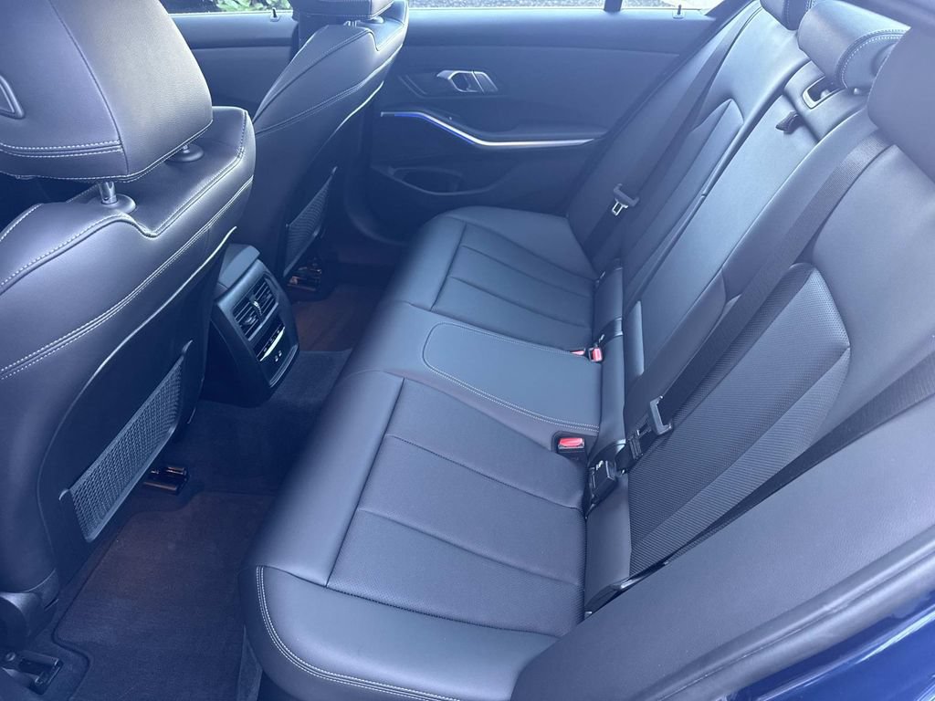 Used 2022 BMW 330i xDrive Sedan w/ Driving Assistance Package AWD/4WD image 14