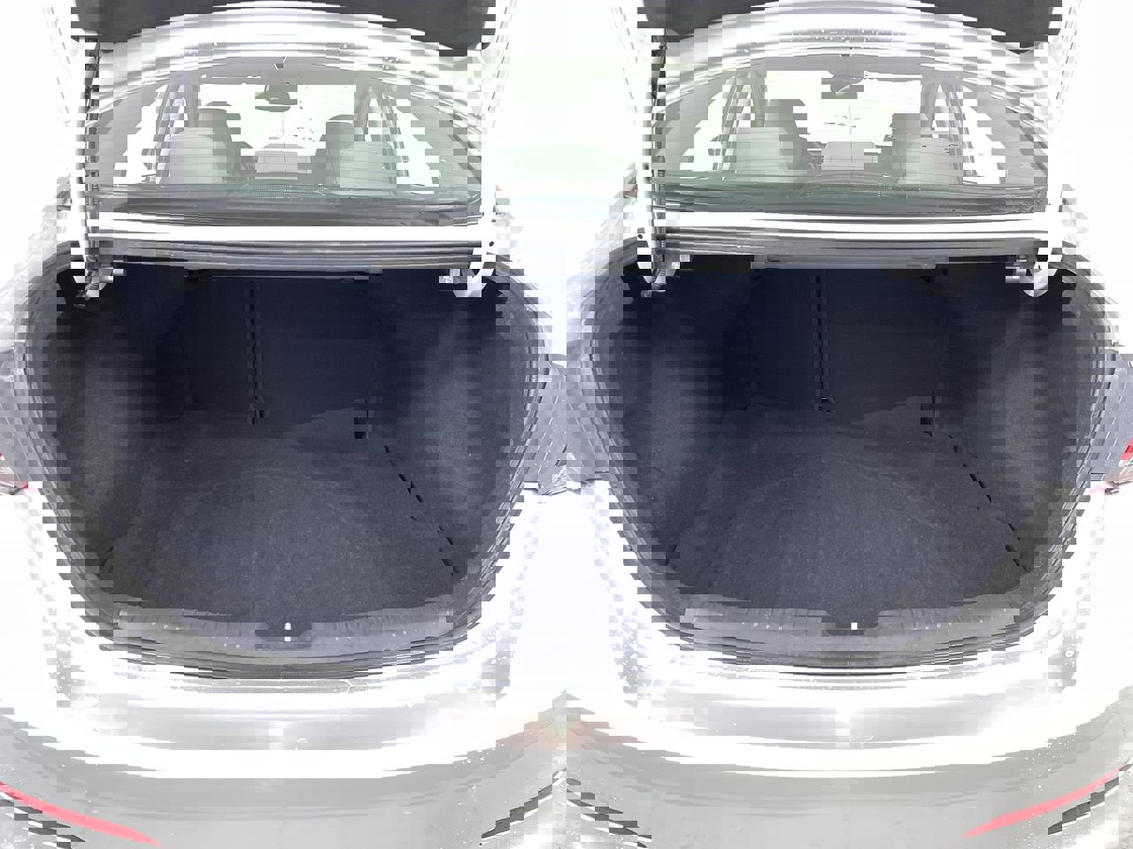 Used 2018 Hyundai Elantra SEL image 20