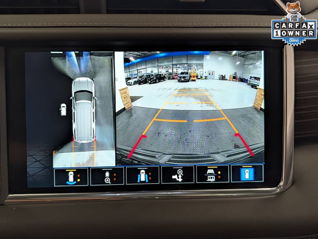 Used 2023 GMC Yukon Denali AWD/4WD image 13