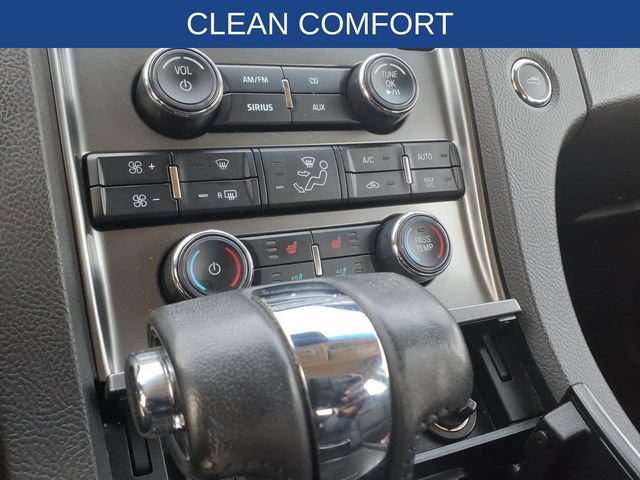 Used 2010 Ford Taurus Limited FWD image 19