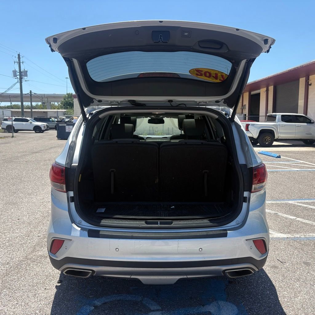 Used 2017 Hyundai Santa Fe SE image 13