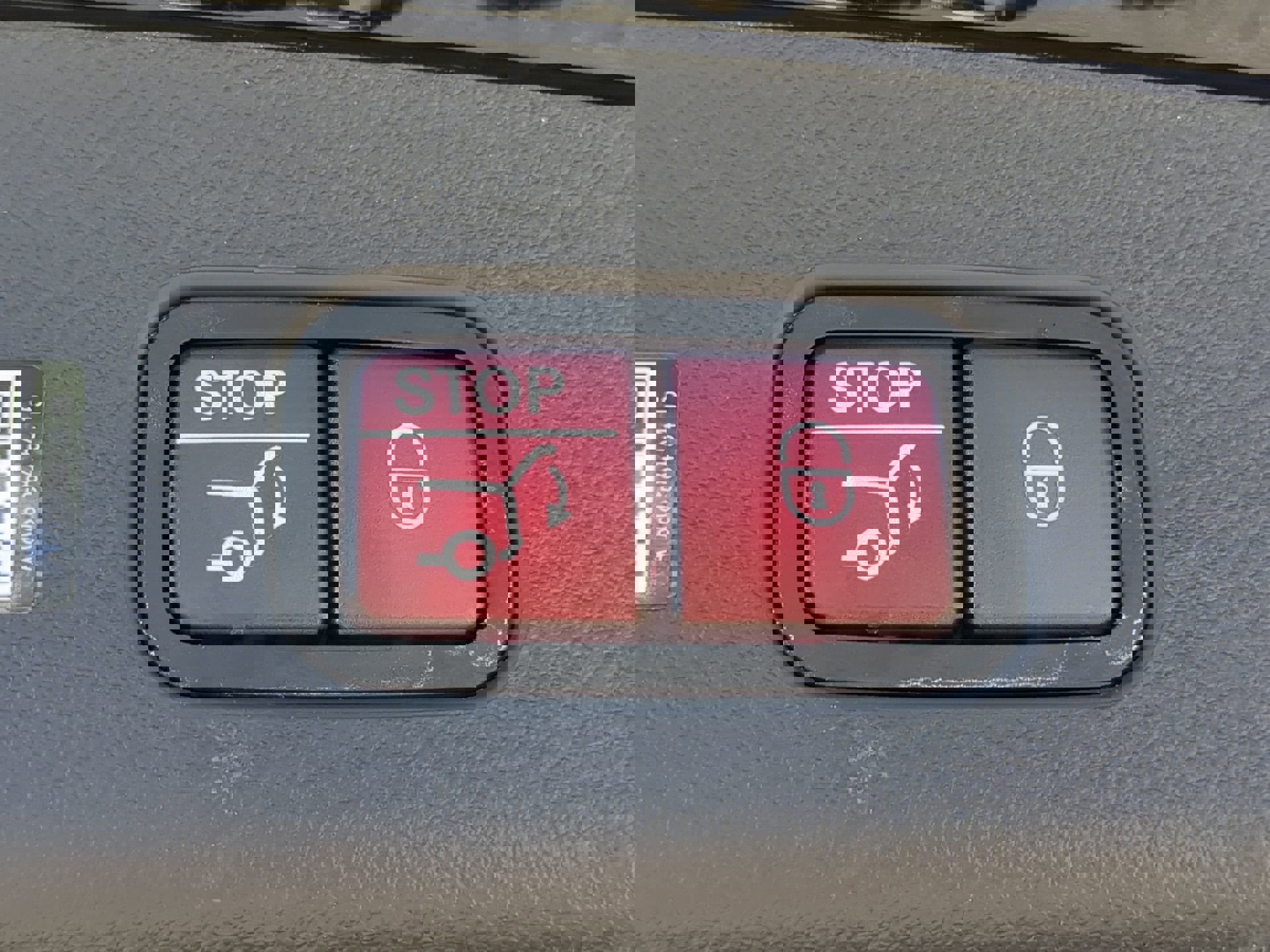 Used 2025 Mercedes-Benz GLC 350e GLC 350e image 58