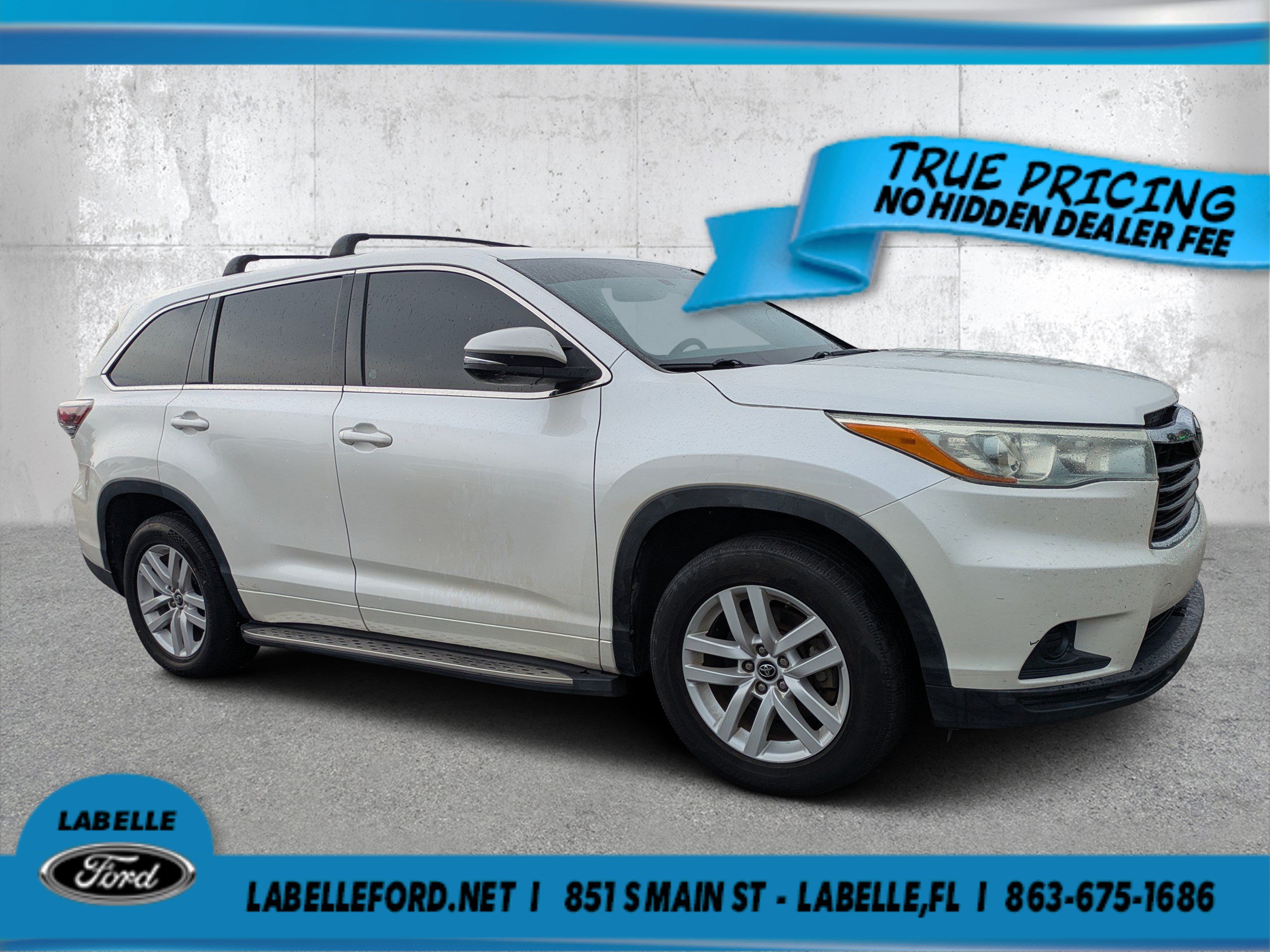 Used 2016 Toyota Highlander LE FWD image 1