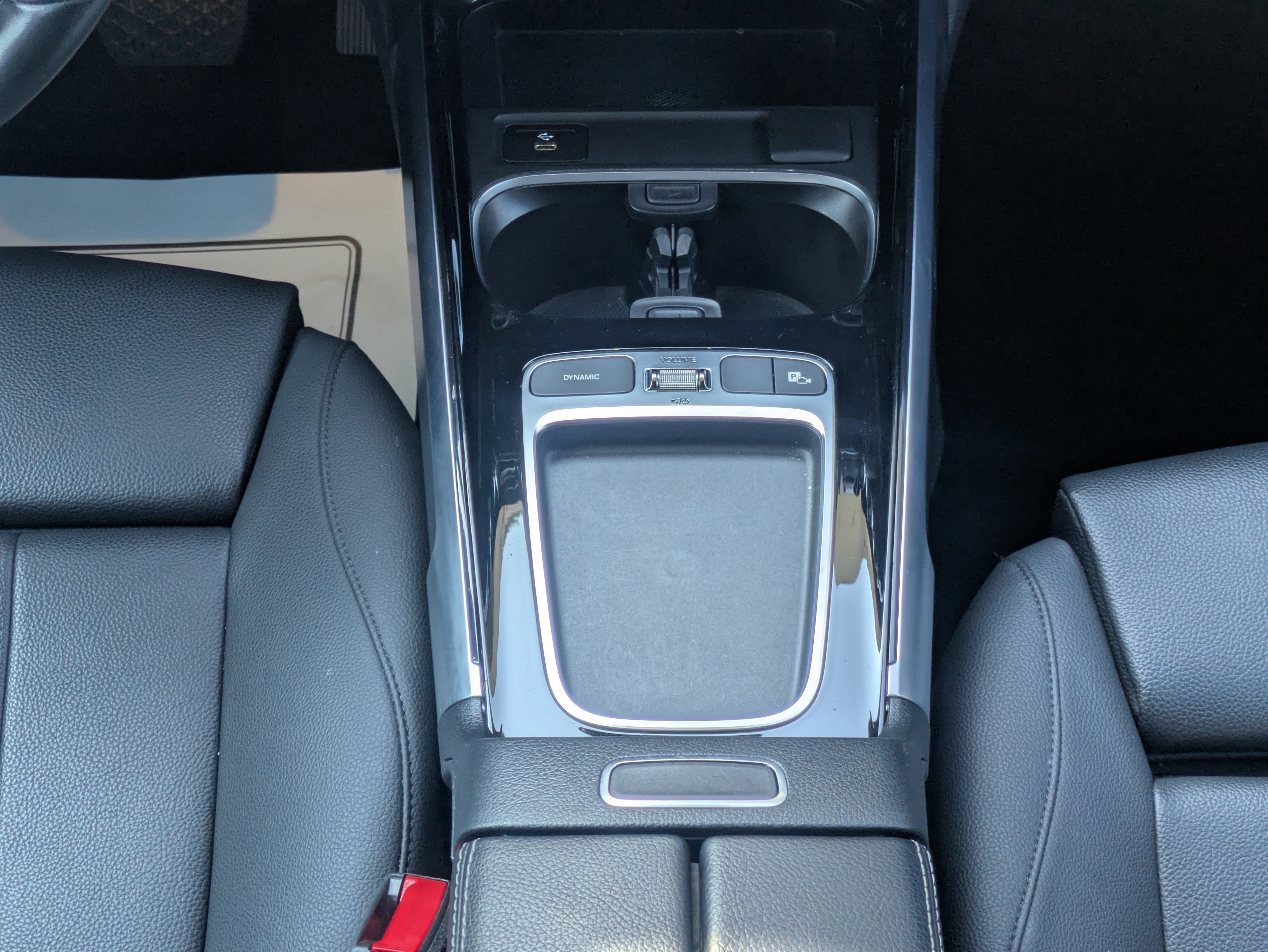 Certified 2025 Mercedes-Benz GLB 250 image 18