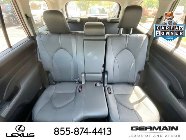 Used 2024 Toyota Grand Highlander AWD Hybrid image 16