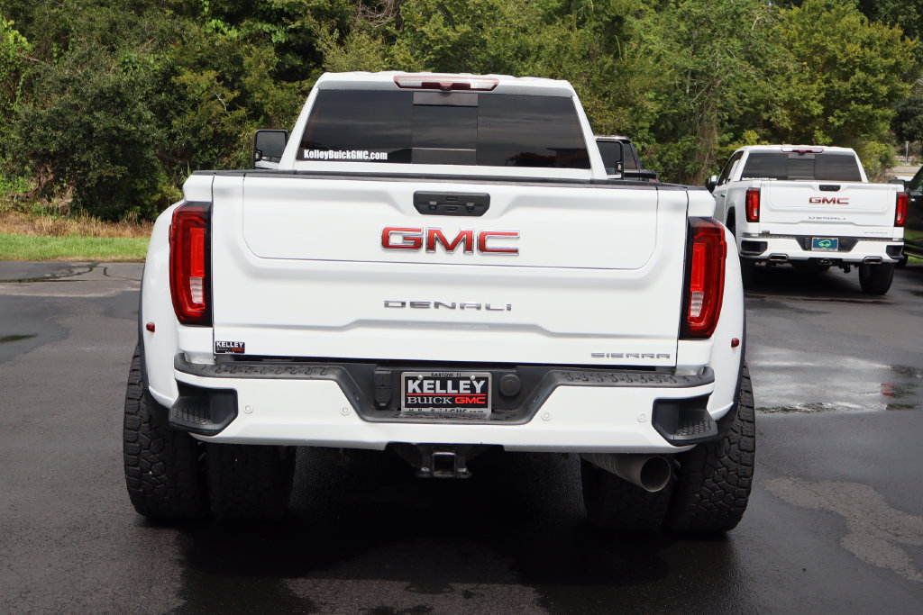 Used 2022 GMC Sierra 3500 Denali AWD/4WD image 8