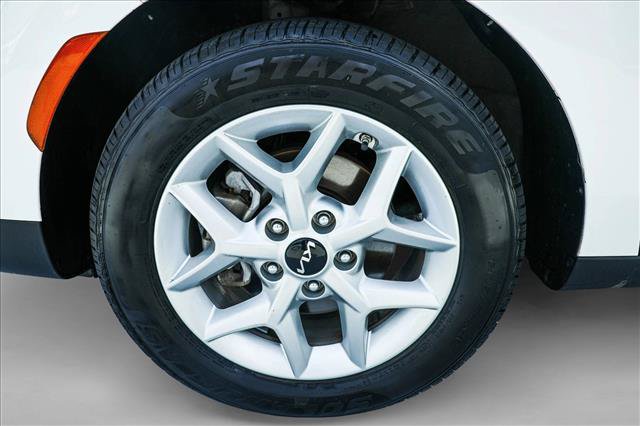 Used 2024 Kia Soul LX w/ Option Group 015 FWD image 9