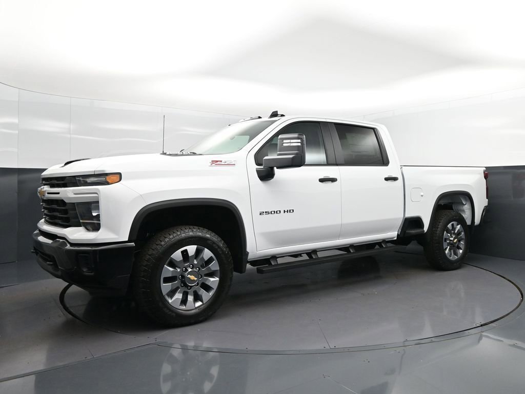 New 2026 Chevrolet Silverado 2500 Custom w/ Z71 Off-Road Package AWD/4WD image 3