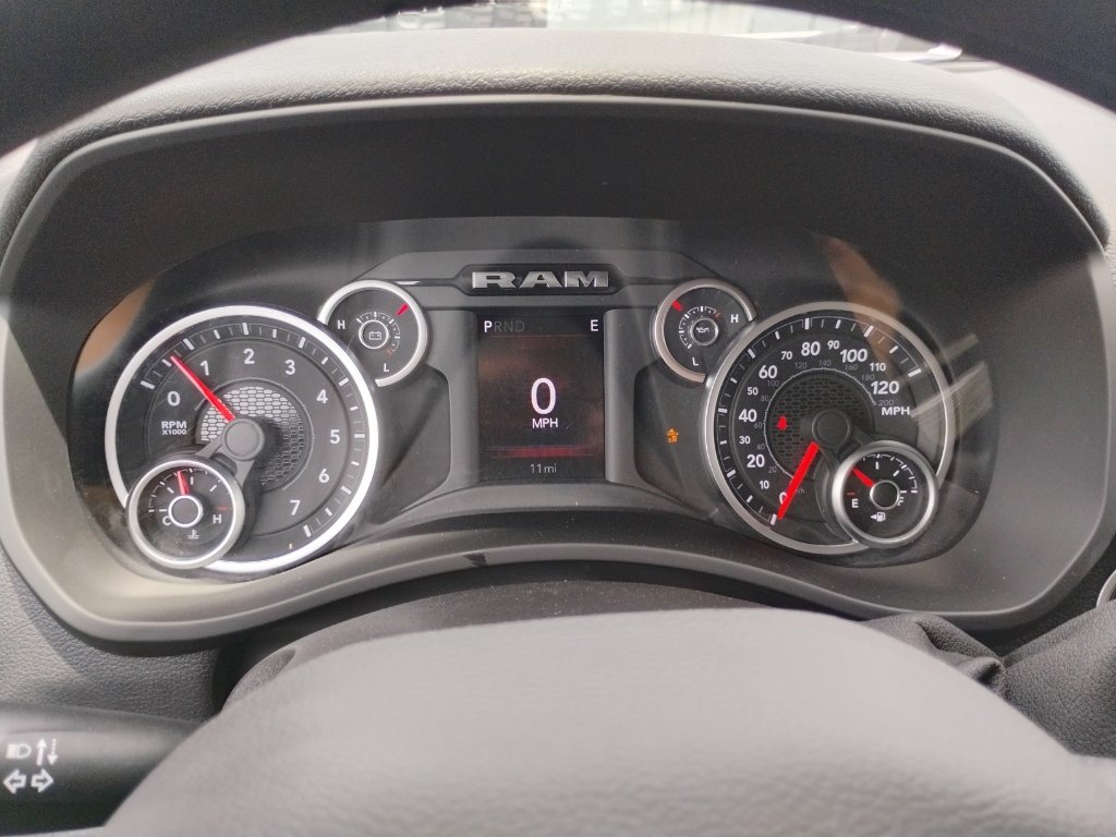 New 2026 RAM 2500 Tradesman AWD/4WD image 37
