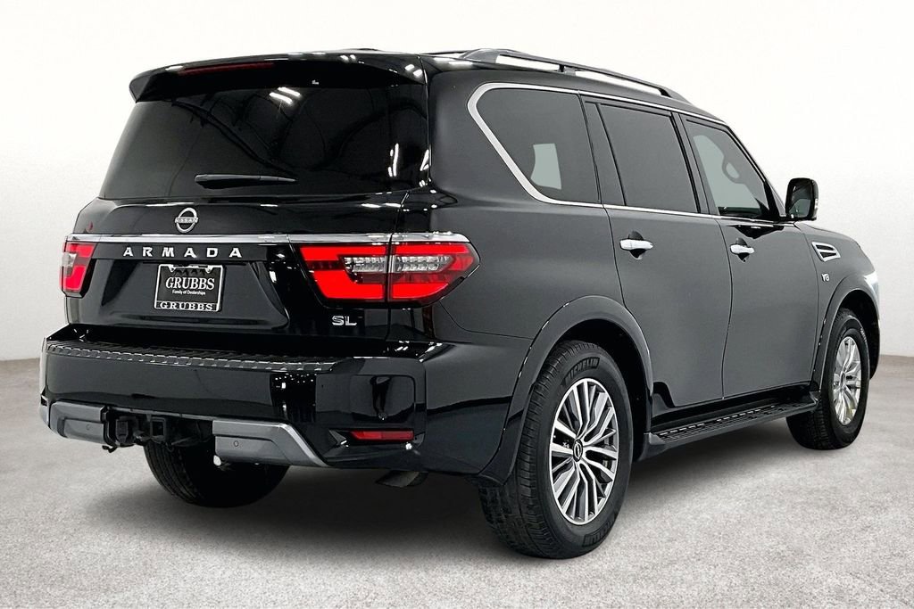 Used 2022 Nissan Armada SL RWD image 2