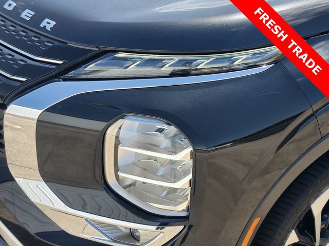 Used 2022 Mitsubishi Outlander SE FWD image 9