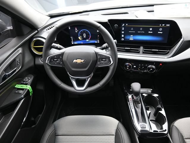 New 2026 Chevrolet Trax LT w/ Driver Confidence Package FWD image 19