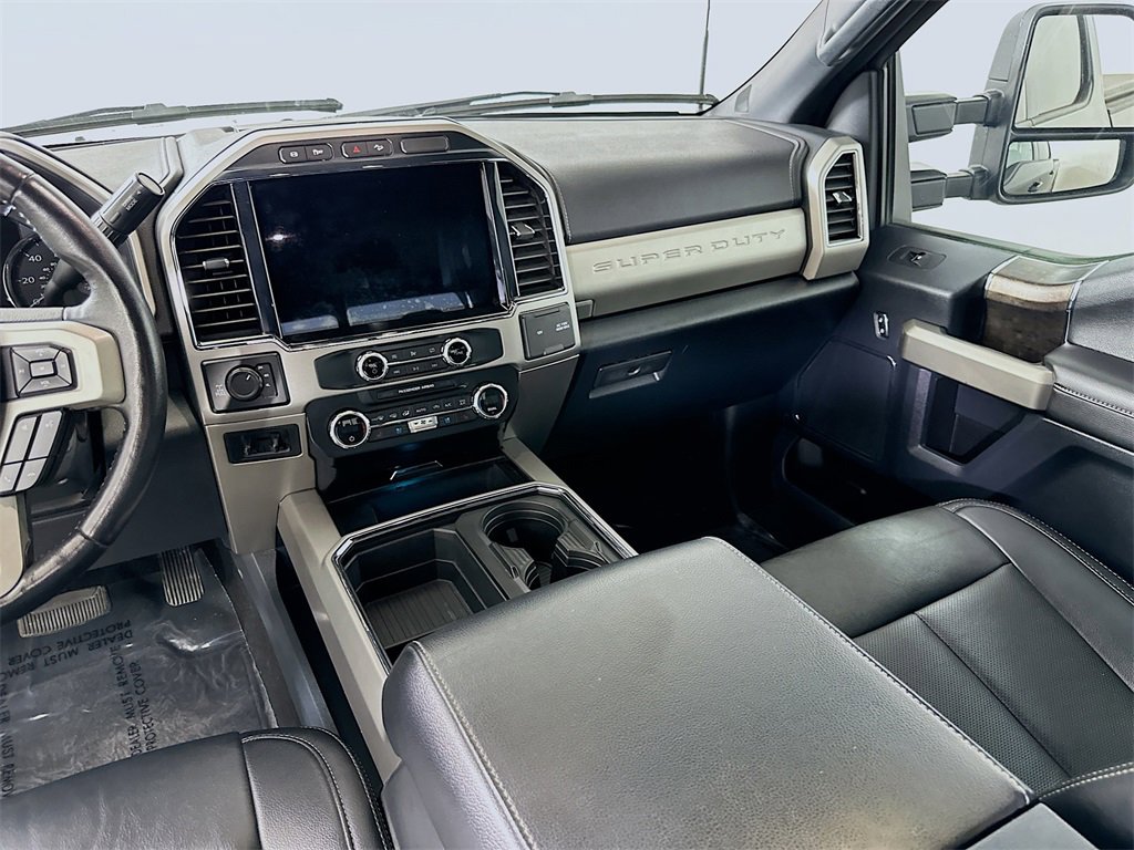 Used 2022 Ford F250 Lariat image 19