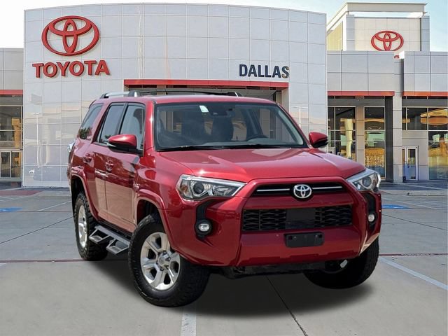 Used 2022 Toyota 4Runner SR5 Premium w/ Moonroof Package AWD/4WD image 1