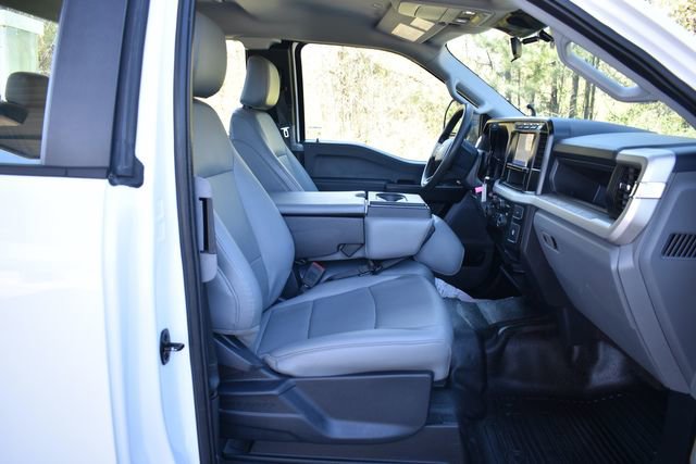 Used 2023 Ford F250 XL w/ FX4 Off-Road Package AWD/4WD image 16