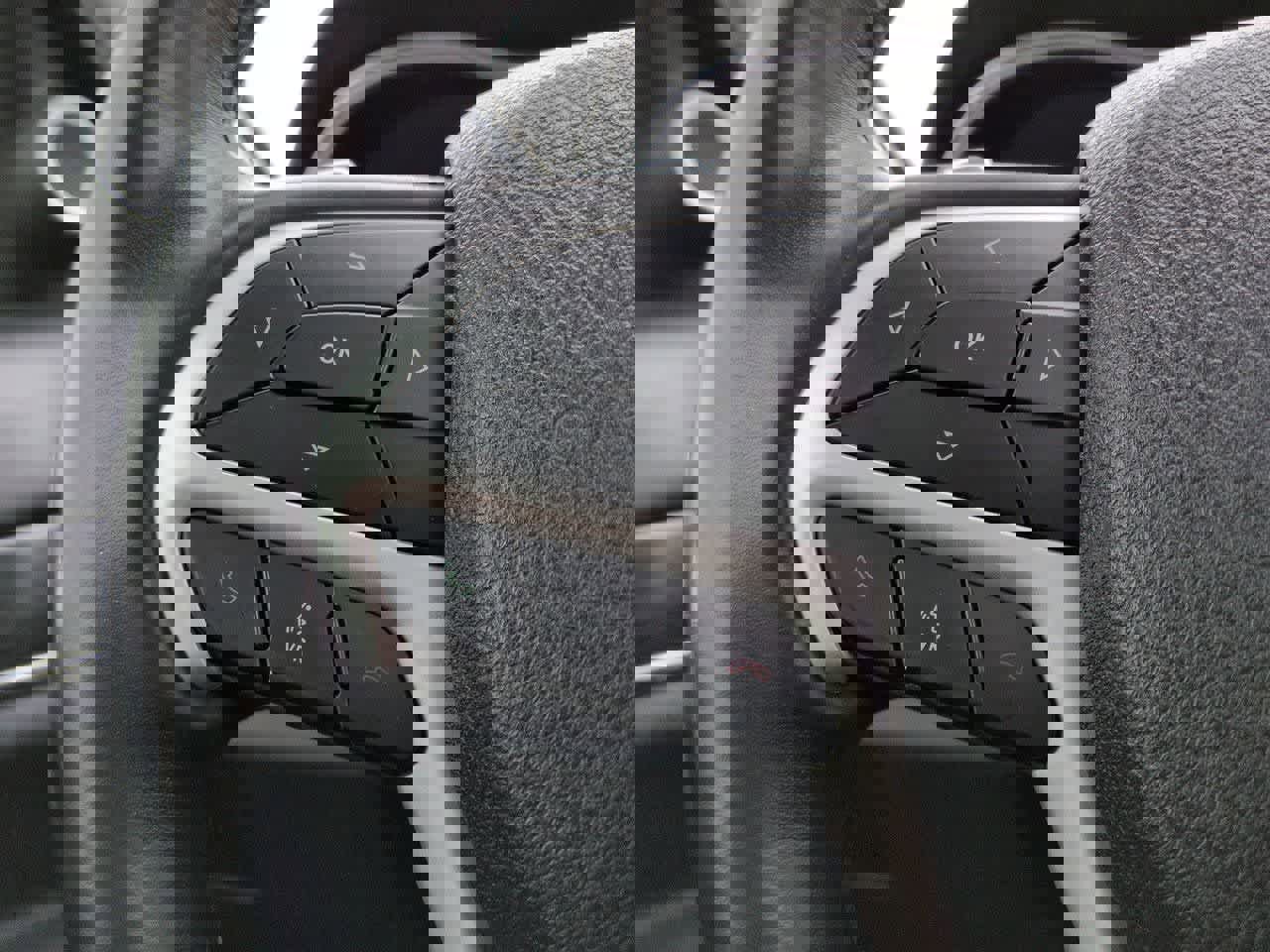 Used 2018 Jeep Grand Cherokee Summit image 25