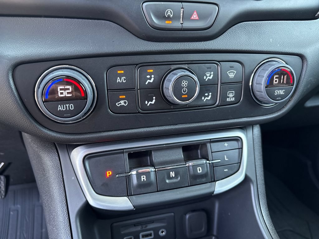 Used 2024 GMC Terrain SLT w/ Infotainment Package II AWD/4WD image 24