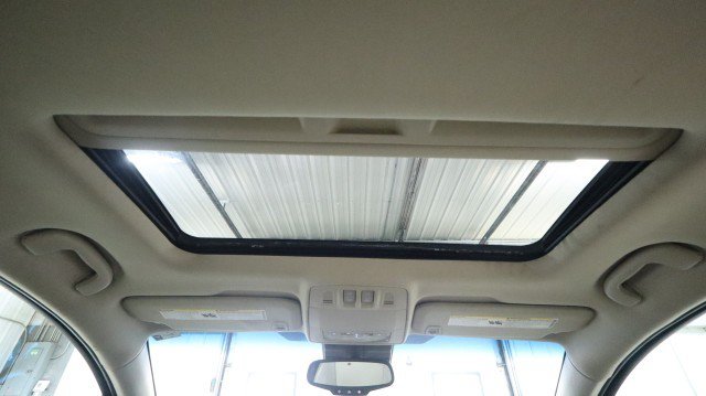 Used 2013 Buick Verano Leather FWD image 13
