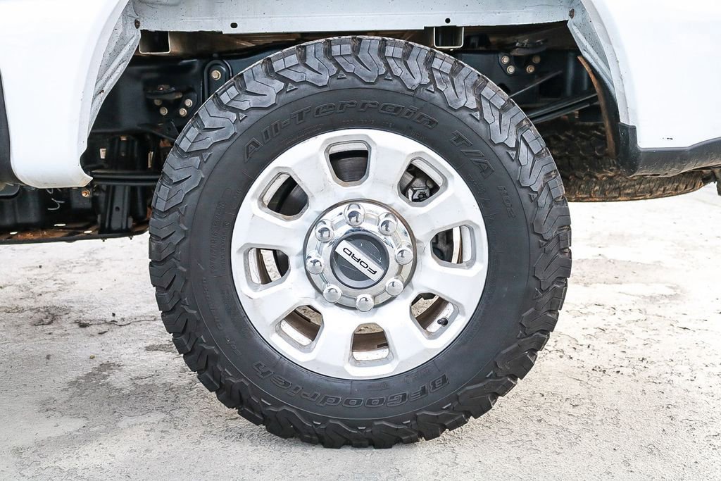 Used 2024 Ford F250 XLT w/ FX4 Off-Road Package image 12