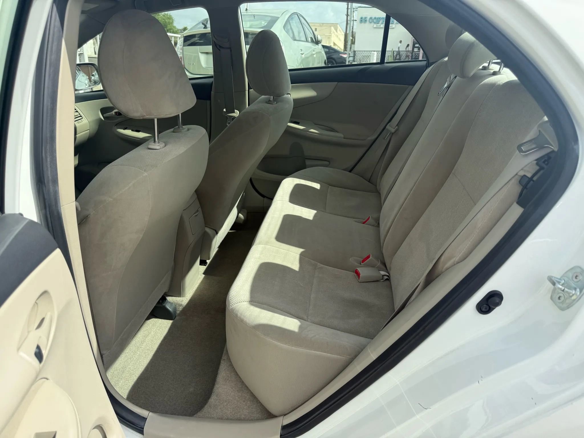 Used 2013 Toyota Corolla L image 13