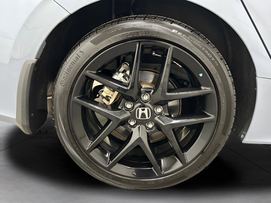 Certified 2025 Honda Civic Sport image 10