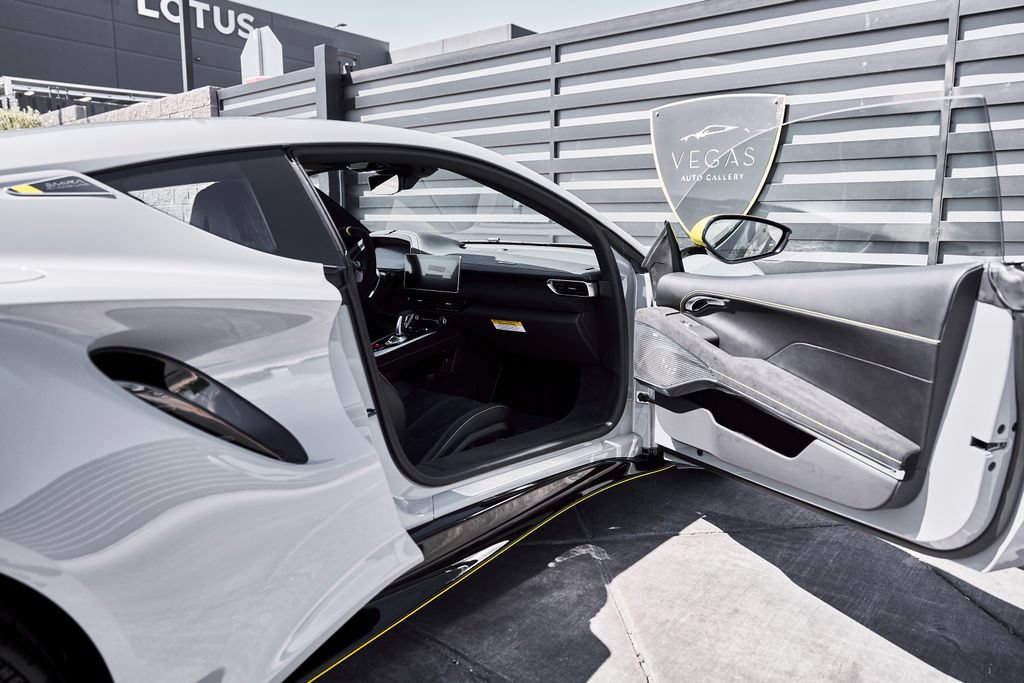 Used 2026 Lotus Emira SE RWD image 25