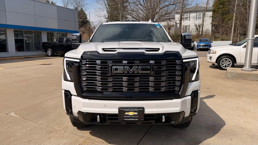 Used 2025 GMC Sierra 2500 Denali Ultimate image 5