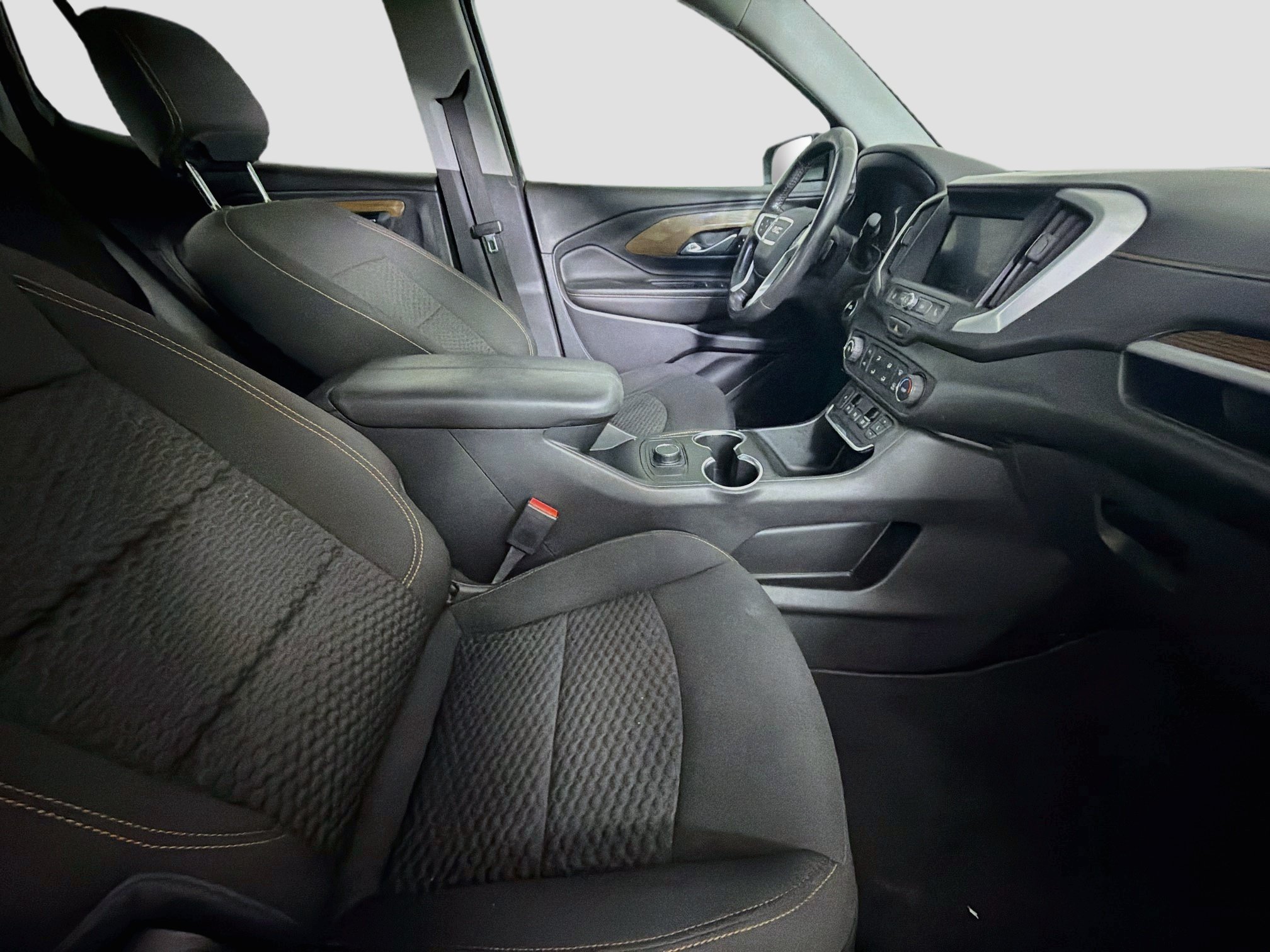 Used 2020 GMC Terrain SLE w/ Elevation Edition FWD image 29