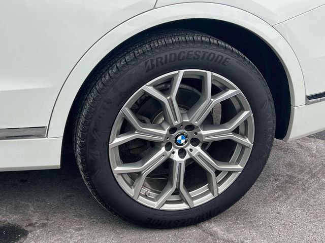 Used 2019 BMW X7 xDrive40i w/ Premium Package image 11