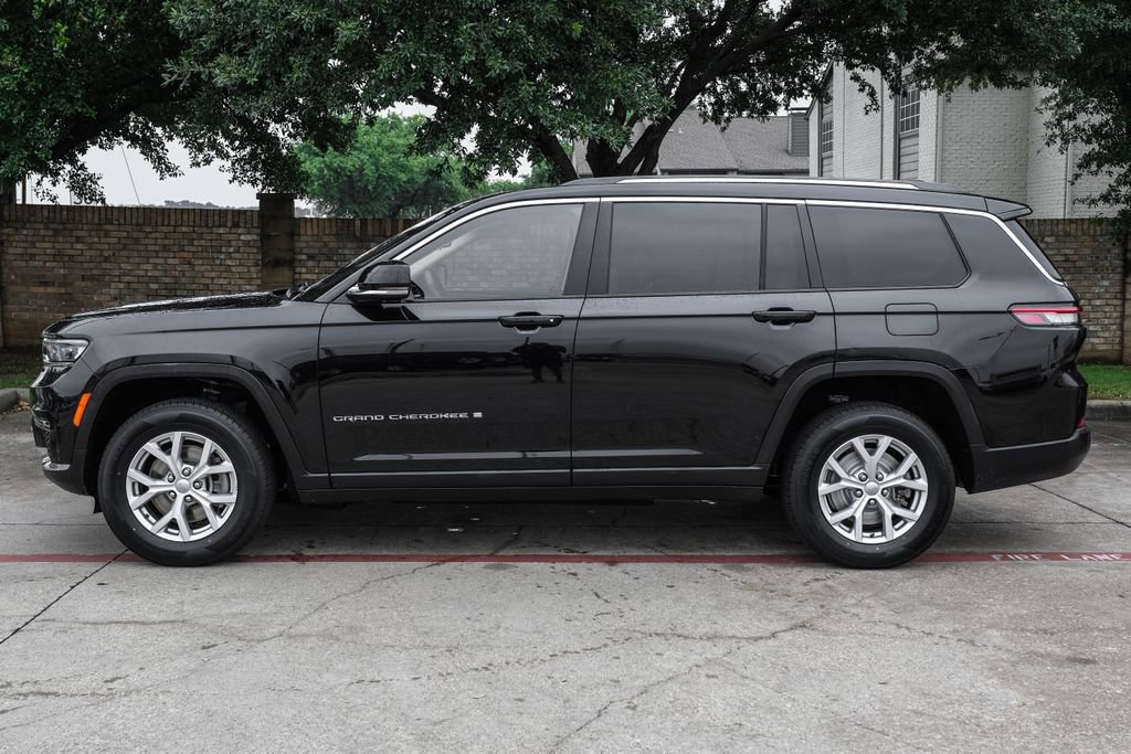 Used 2022 Jeep Grand Cherokee L Limited AWD/4WD image 21