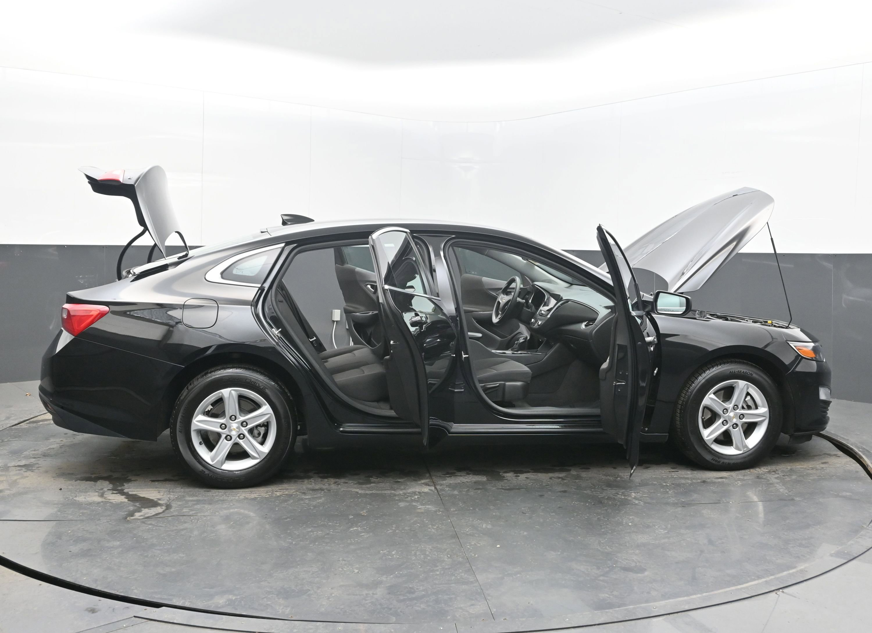 Used 2024 Chevrolet Malibu LT image 45