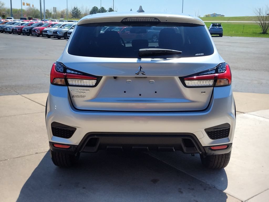 New 2026 Mitsubishi Outlander Sport SE AWD/4WD image 16