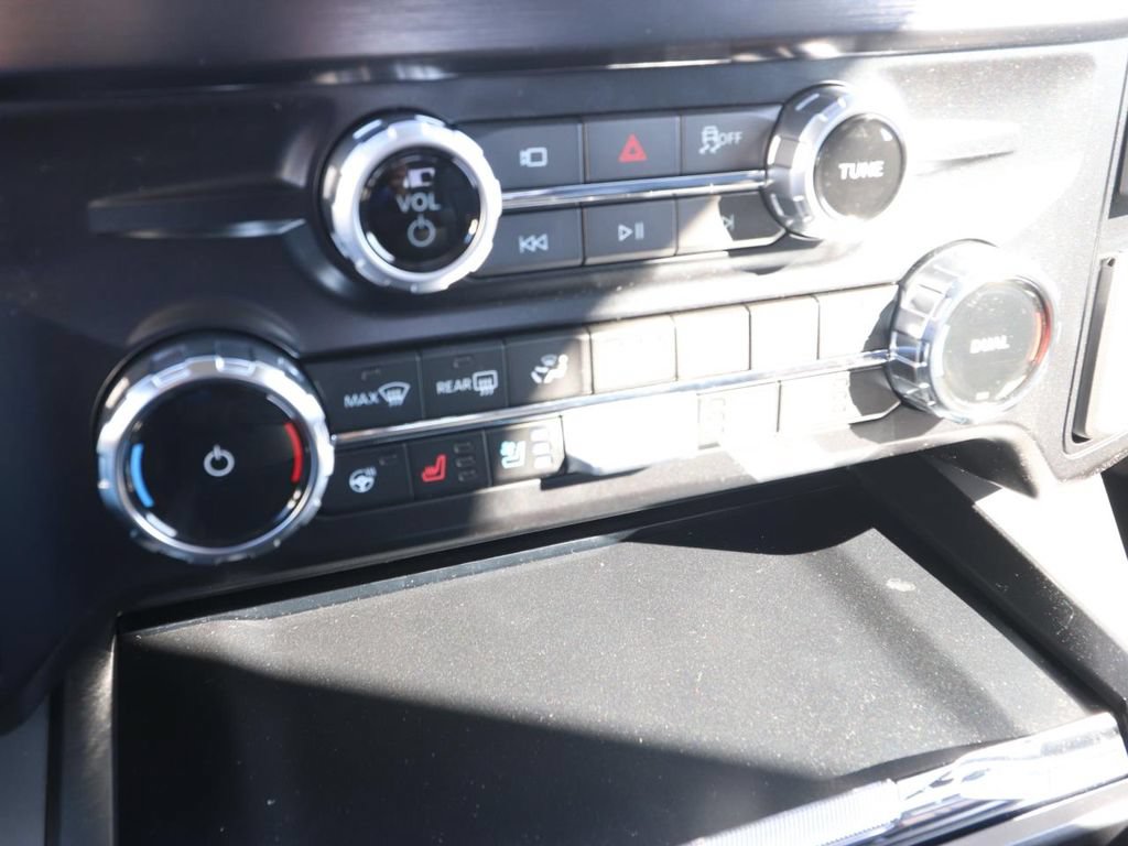 New 2026 Ford F250 4x4 Crew Cab Super Duty image 21